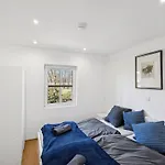 公寓 Zauberwald Mit Eigenem Eingang By Interhome 施内沃丁根